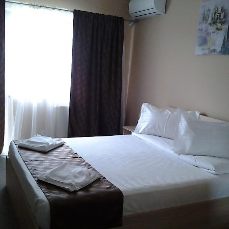 Hostel Nova Route Năvodari المظهر الخارجي الصورة