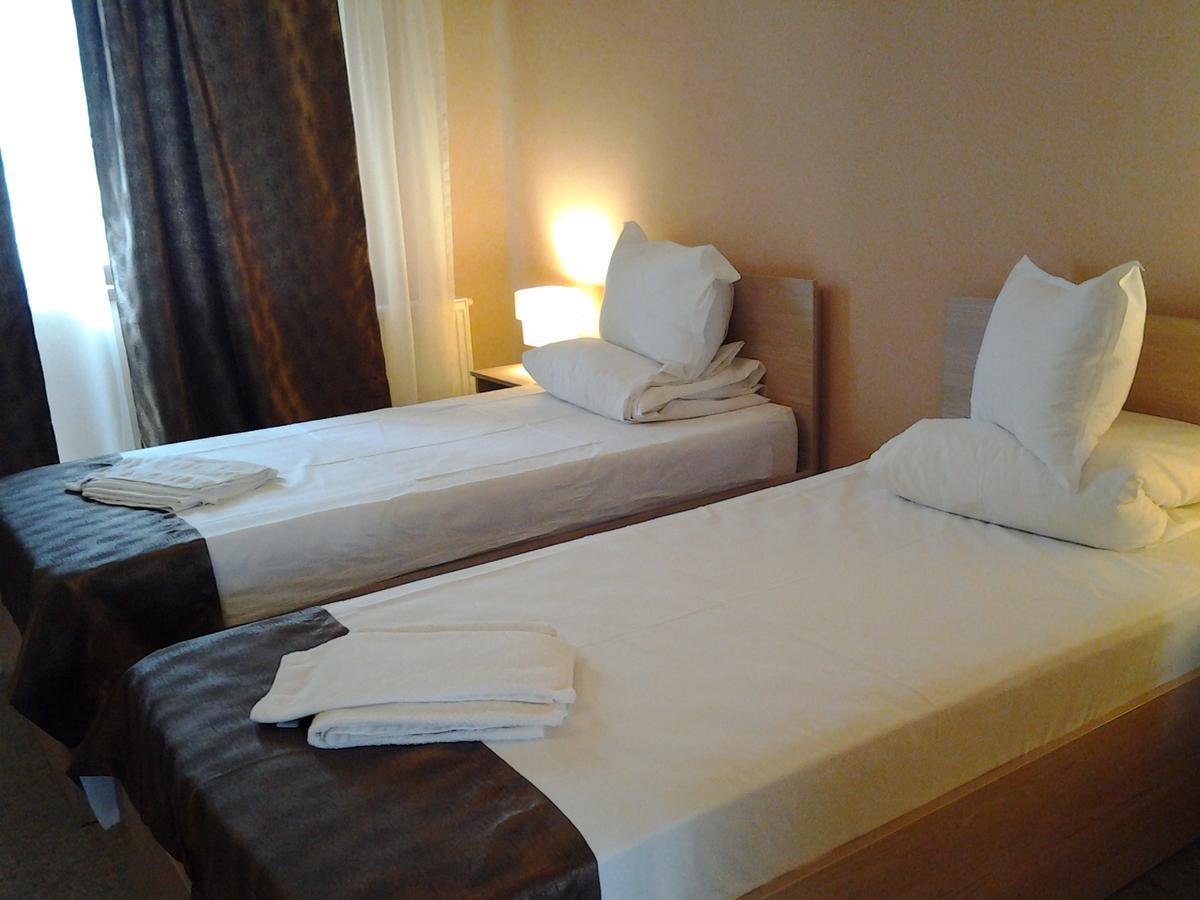 Hostel Nova Route Năvodari المظهر الخارجي الصورة